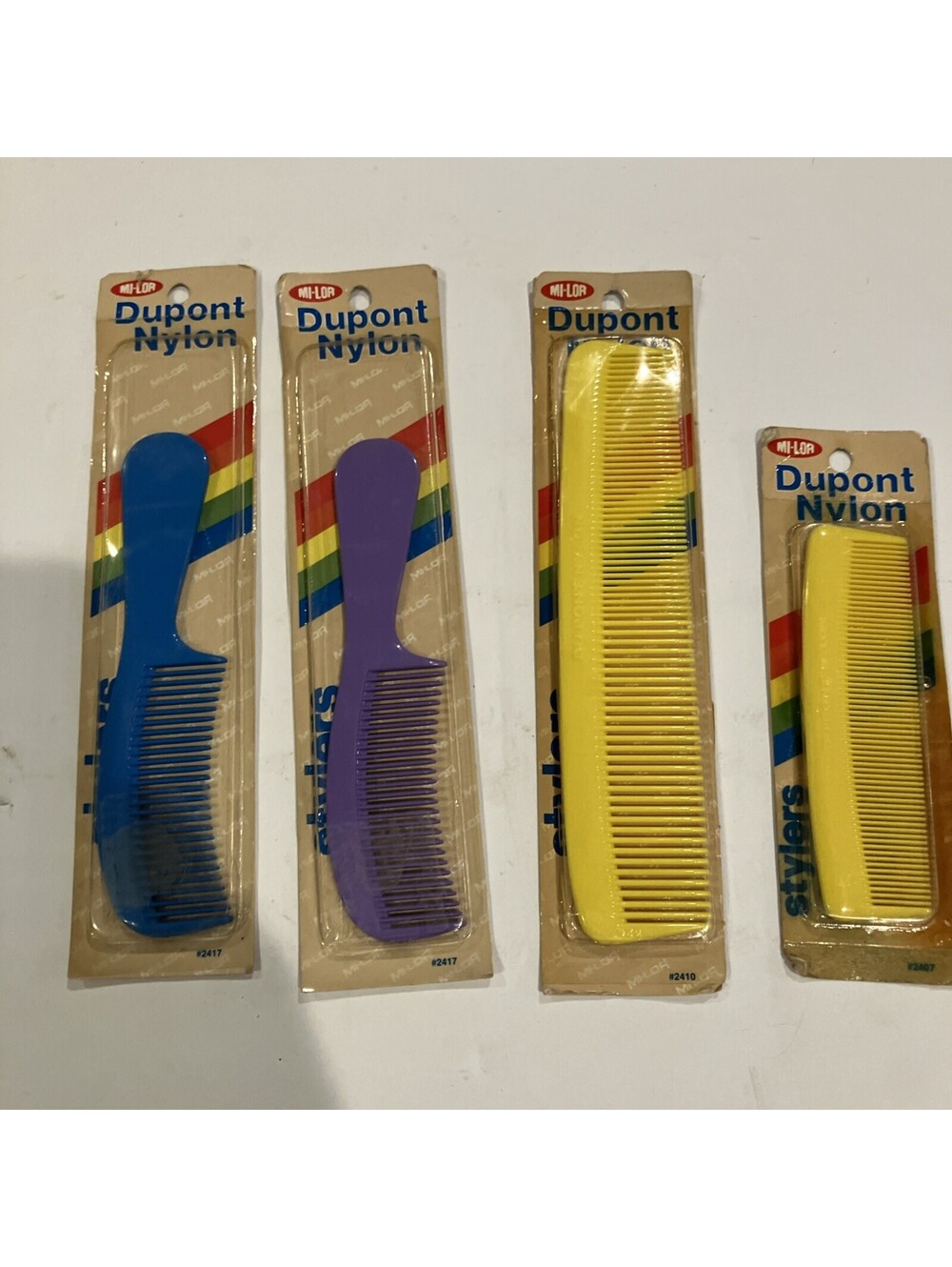 Lot Of 4 Vintage Du Pont Comb Nylon Unbreakable 1970’s NEW OLD STOCK “RARE”